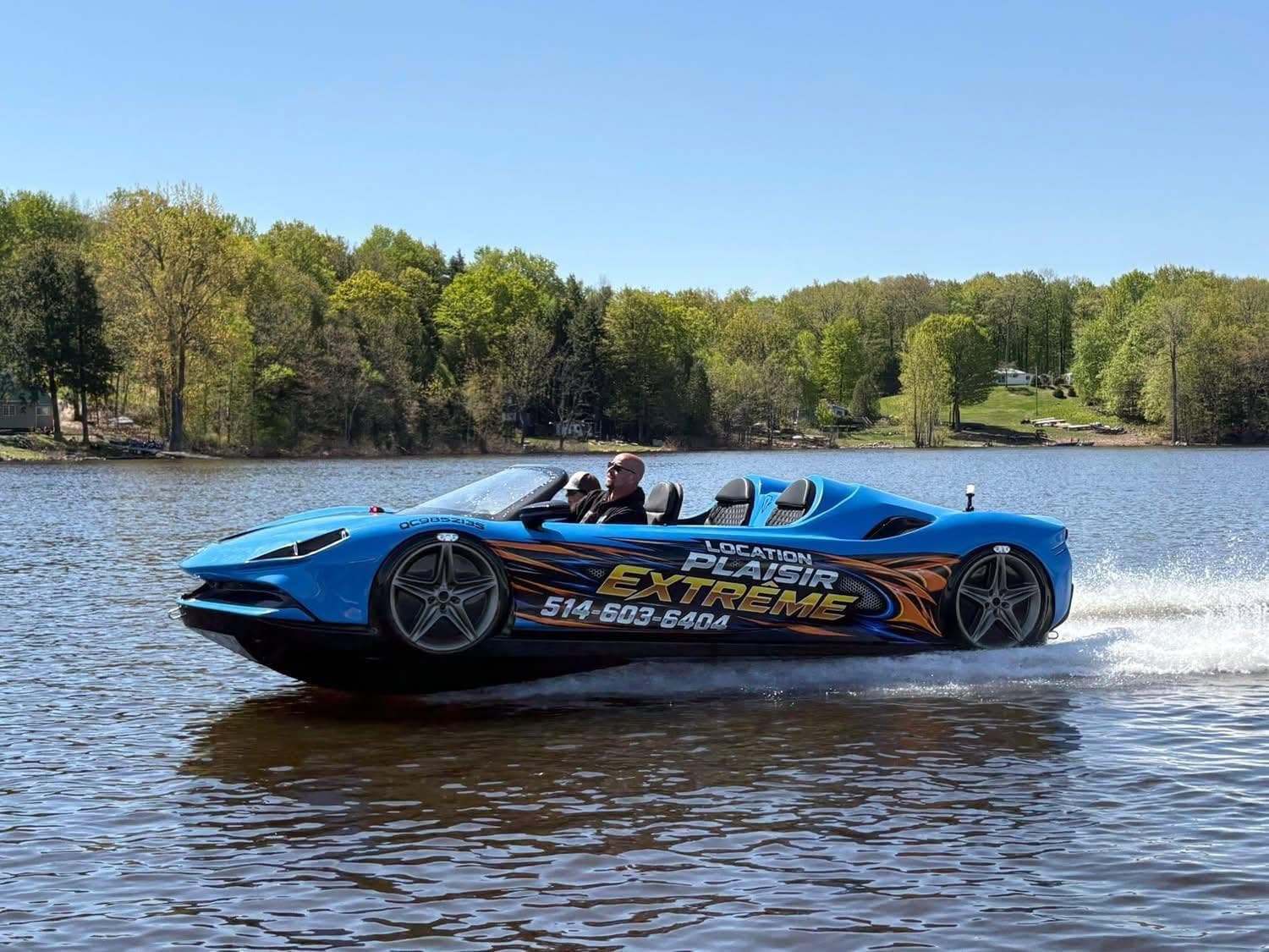 Jet Car Ferrai 2026 4 personnes — Rigaud