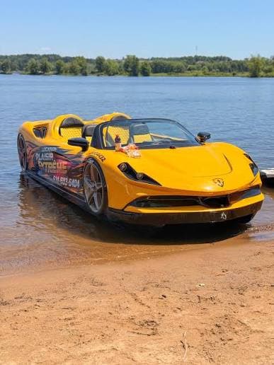 Jet Car Ferrai 2026 4 personnes — Rigaud