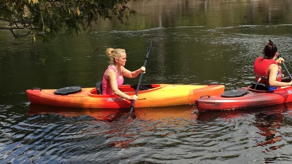 Kayak une place old Town — Rigaud