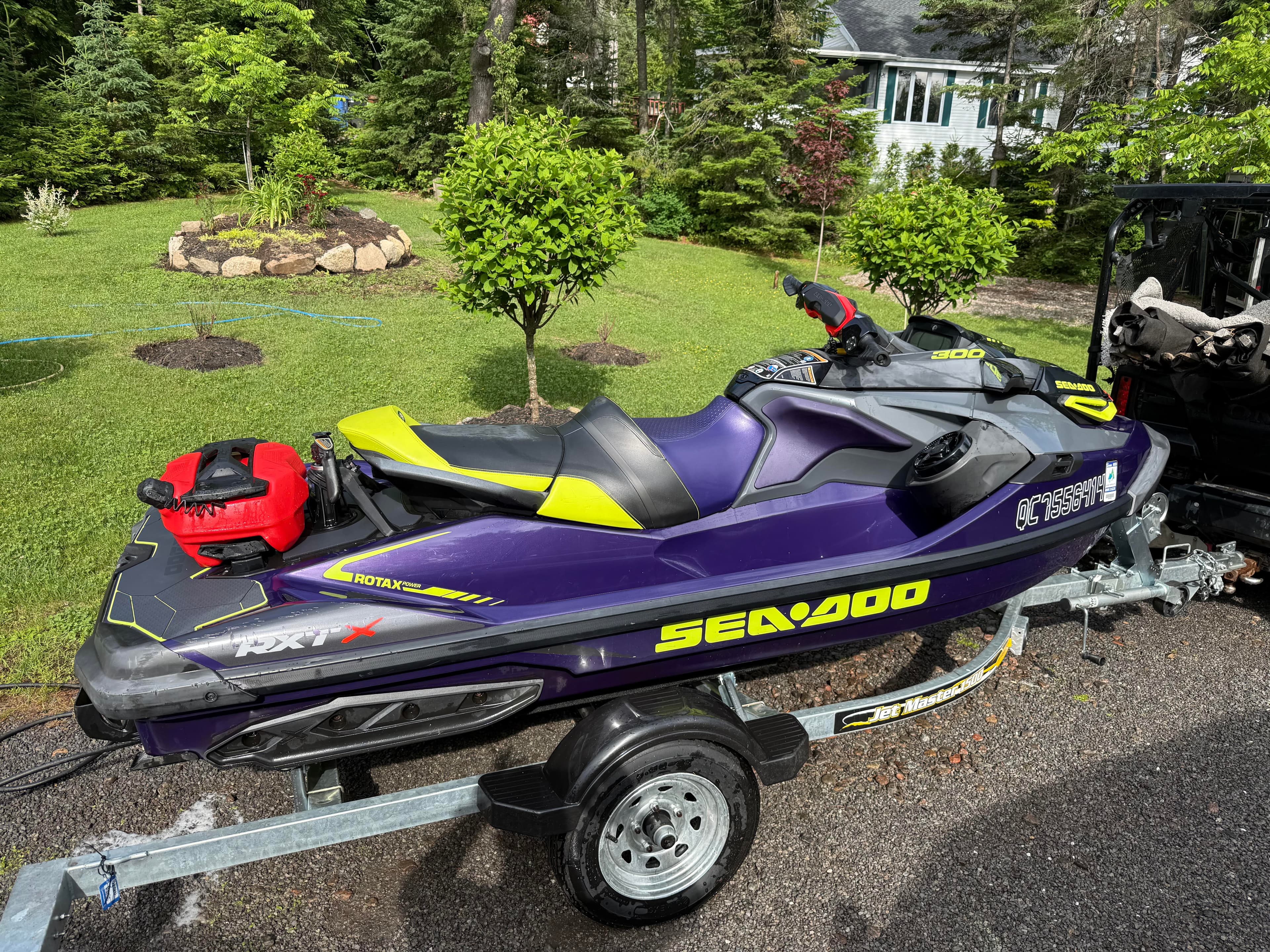 Motomarine Bombardier RXT X 300 — Rigaud