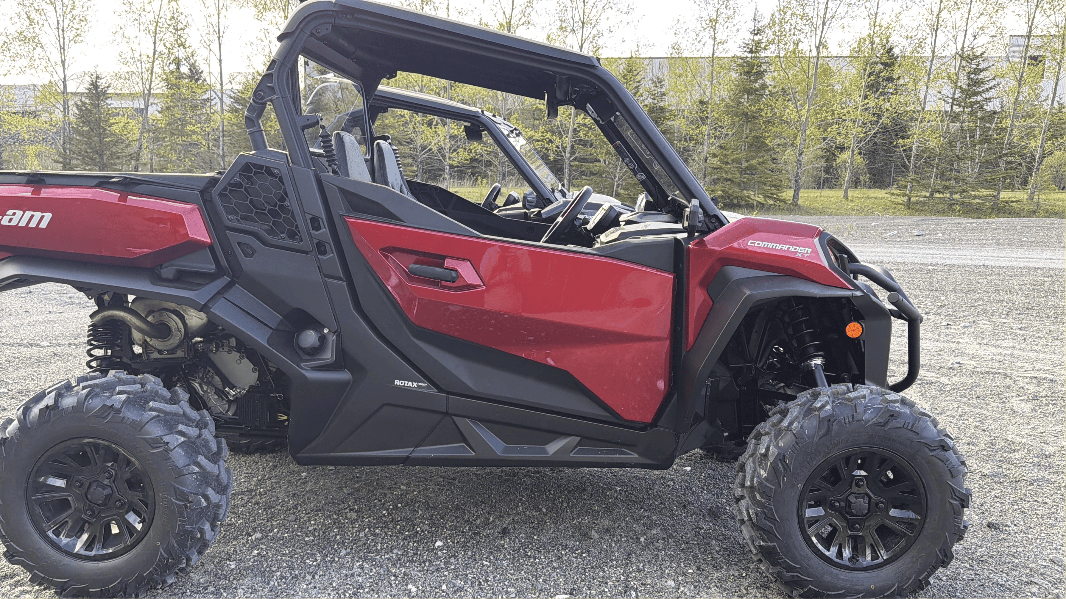 CAN-AM COMMANDER 1000R 2 PLACES 2026 ROUGE 3