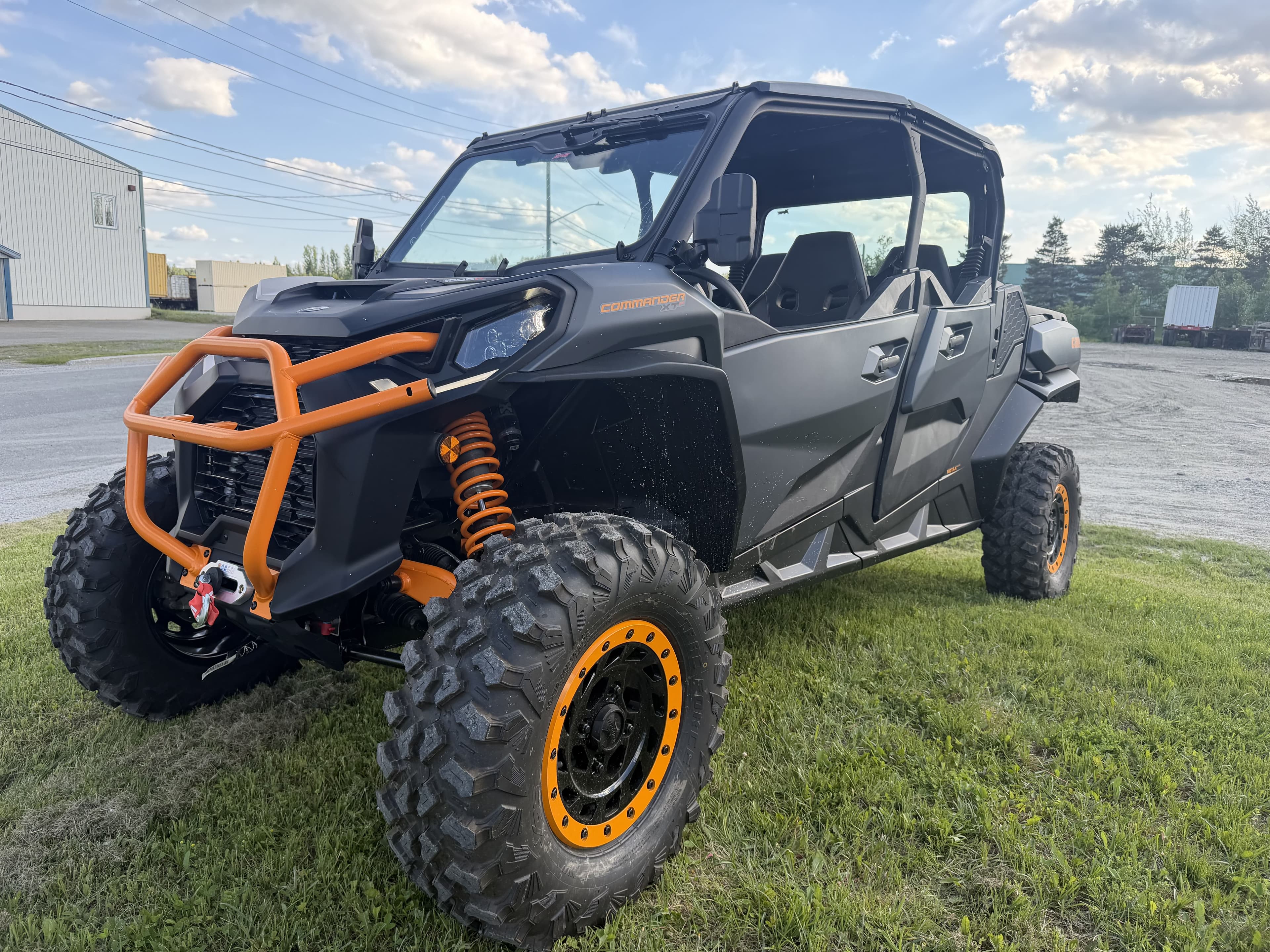 CAN-AM COMMANDER 1000R 4PLACES 2026 1