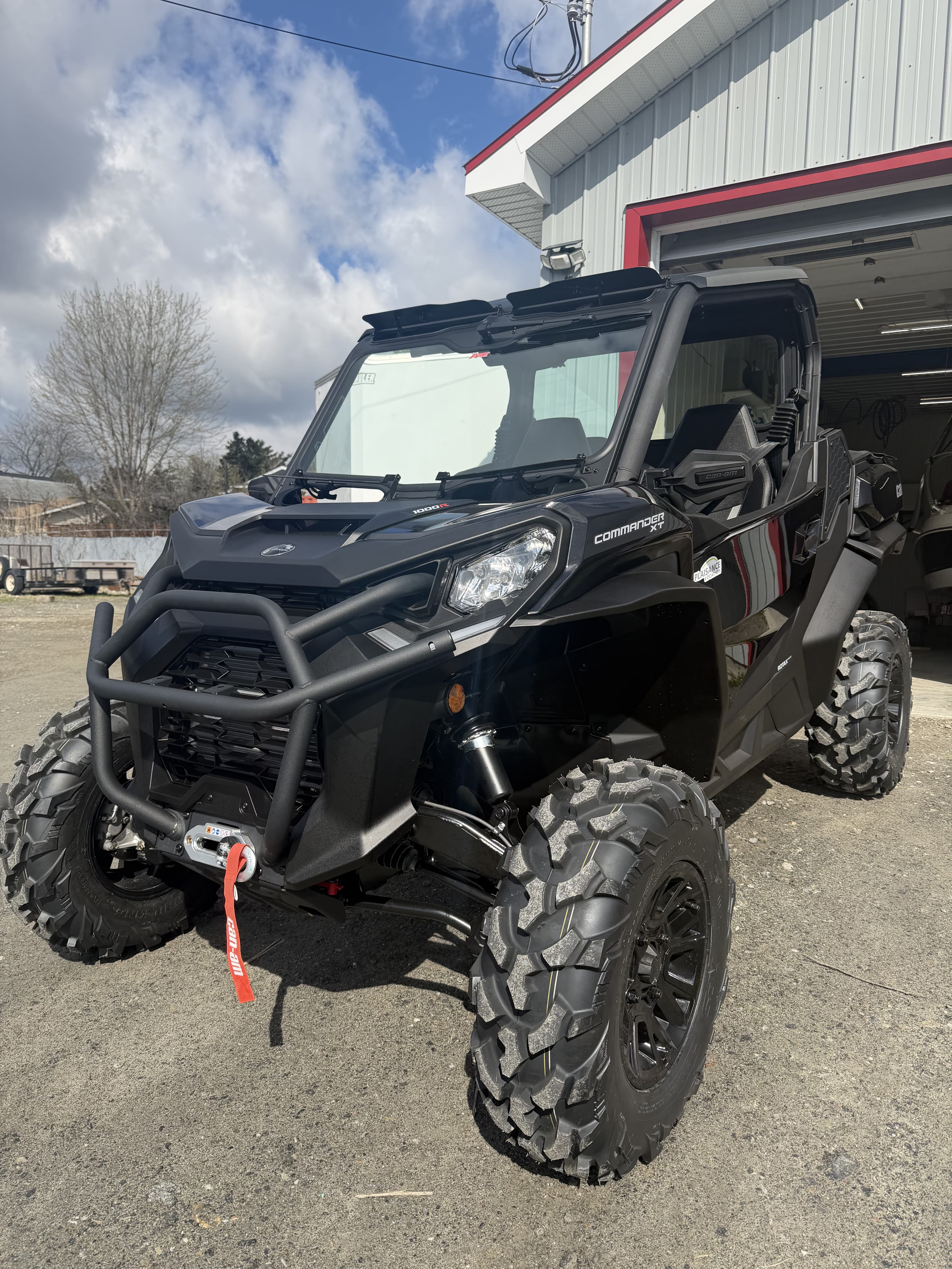 CAN-AM COMMANDER 1000R 2 PLACES 2026 NOIR 1