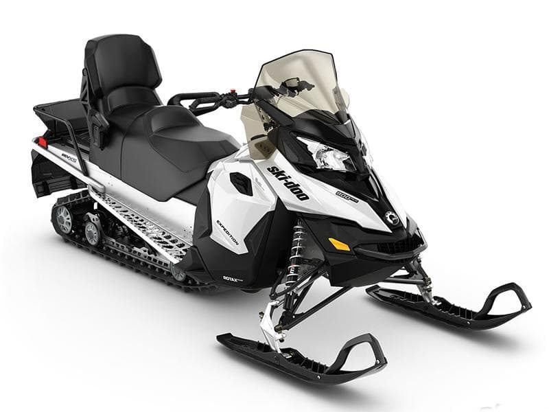 Ski-Doo Expedition 900 ACE – Explorez Charlevoix en motoneige — La Malbaie