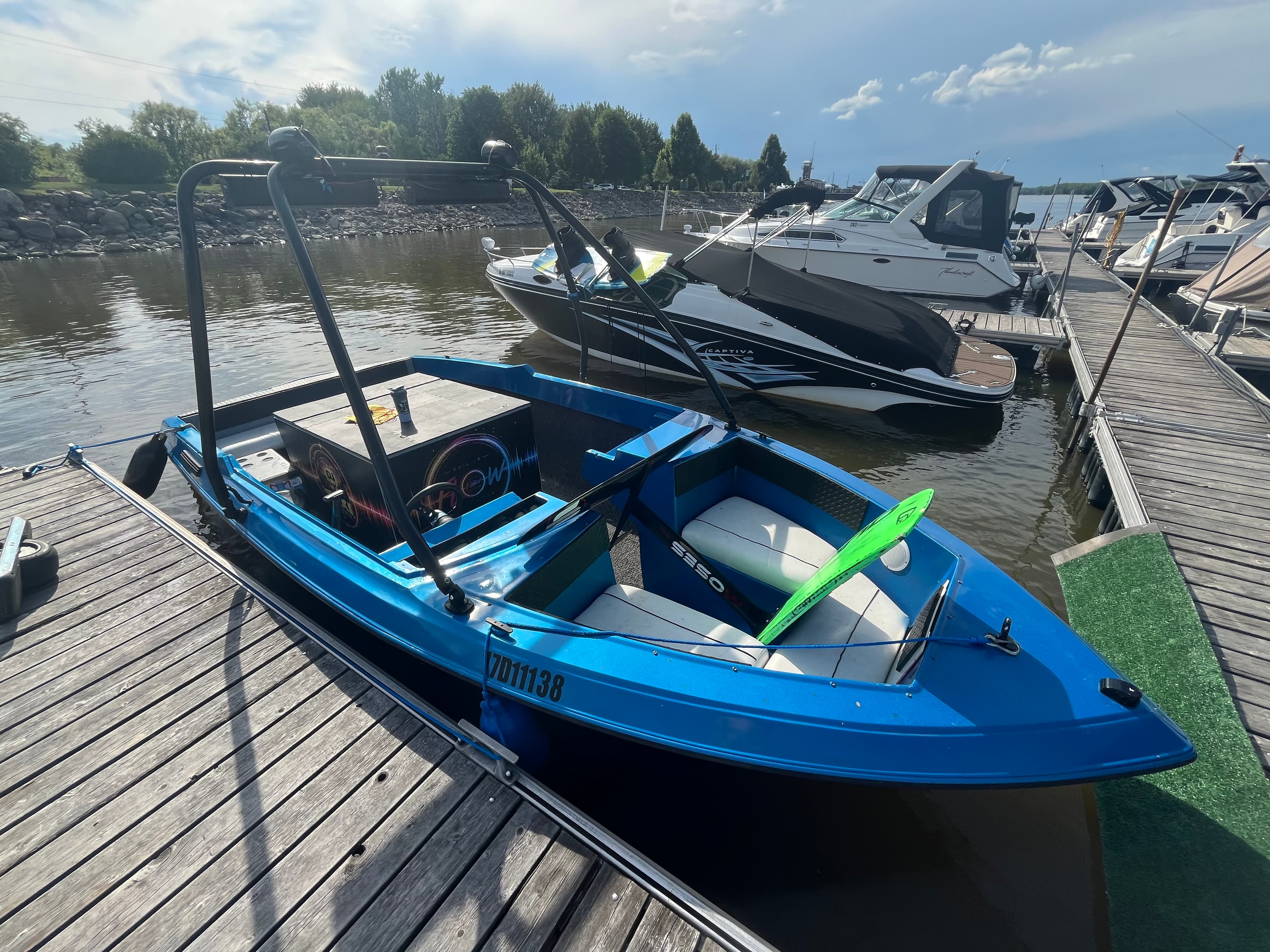Bateau wakeboard 22pi à Bécancour — Bécancour